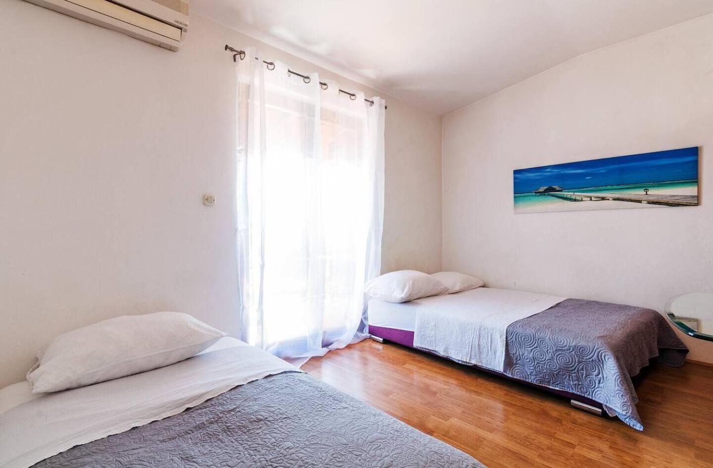 Apartments Brane - Free Parking Zara Esterno foto